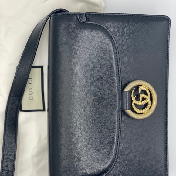 GUCCI CALFSKIN GG RING SHOULDER BAG - Picture 2 of 13